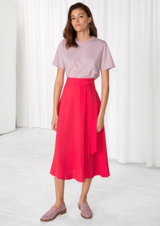 clopezstylist's tweet photo. New #blogpost about #clashingcolours #red and #pink @hushhomewear @andotherstories @Bodenclothing @ZARA @marksandspencer @nextofficial https://t.co/d6KQA1vxhk #fblogger #personalstylist #personalshopper #mumstyle #outfitinspiration #styletips #fashionover30 #styleover30 #mystyle https://t.co/4kwOTeB3Pu