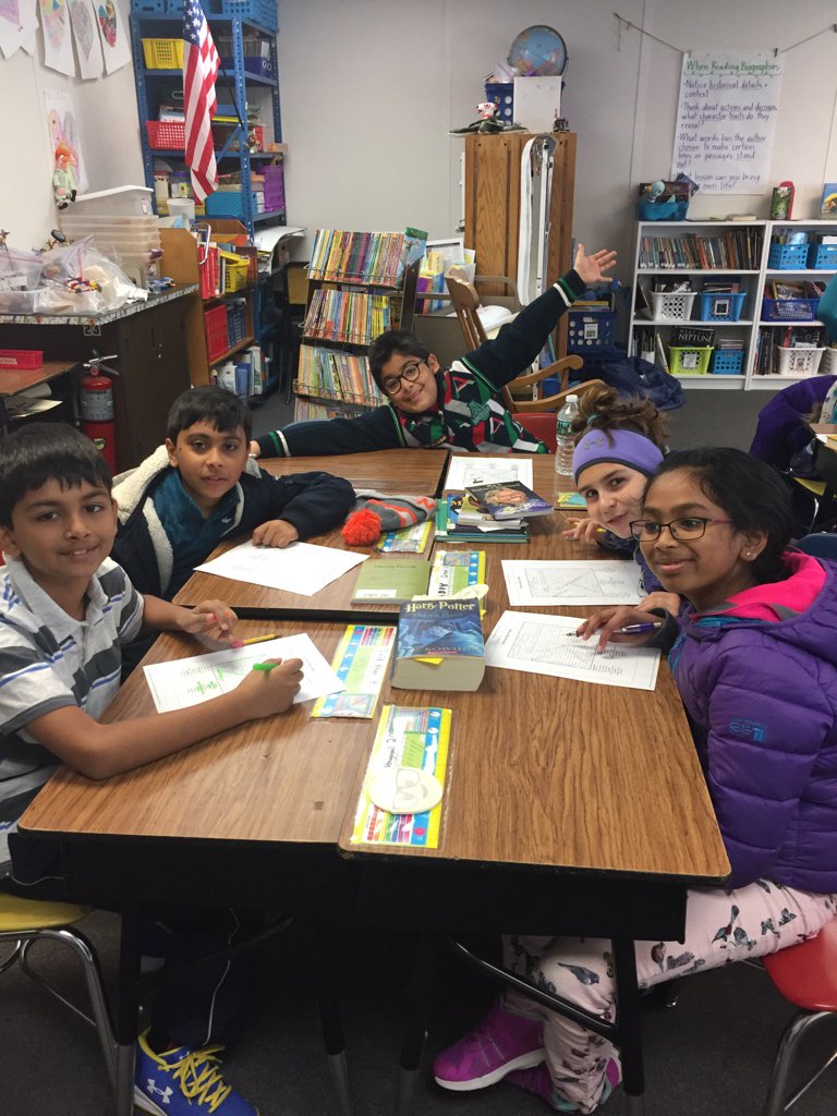 MrsShermanWH tweet picture