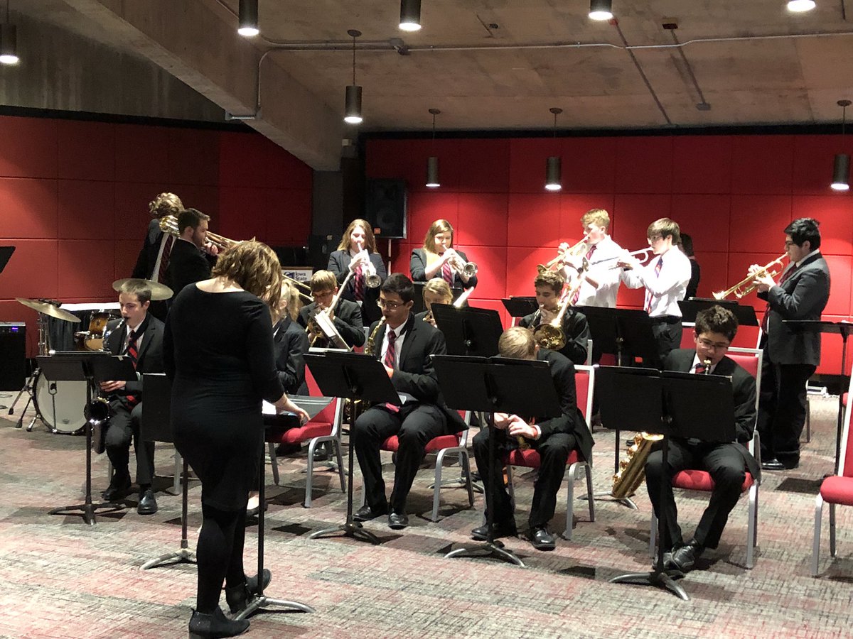 NHS_SCCSD's tweet photo. North High Jazz preparing to compete in the 43rd Annual Iowa Jazz Championships In Ames.  North performs at 1:15 - Good Luck Stars 🌟 🎺🎷🎼🌟 https://t.co/fkHhFpGQlW