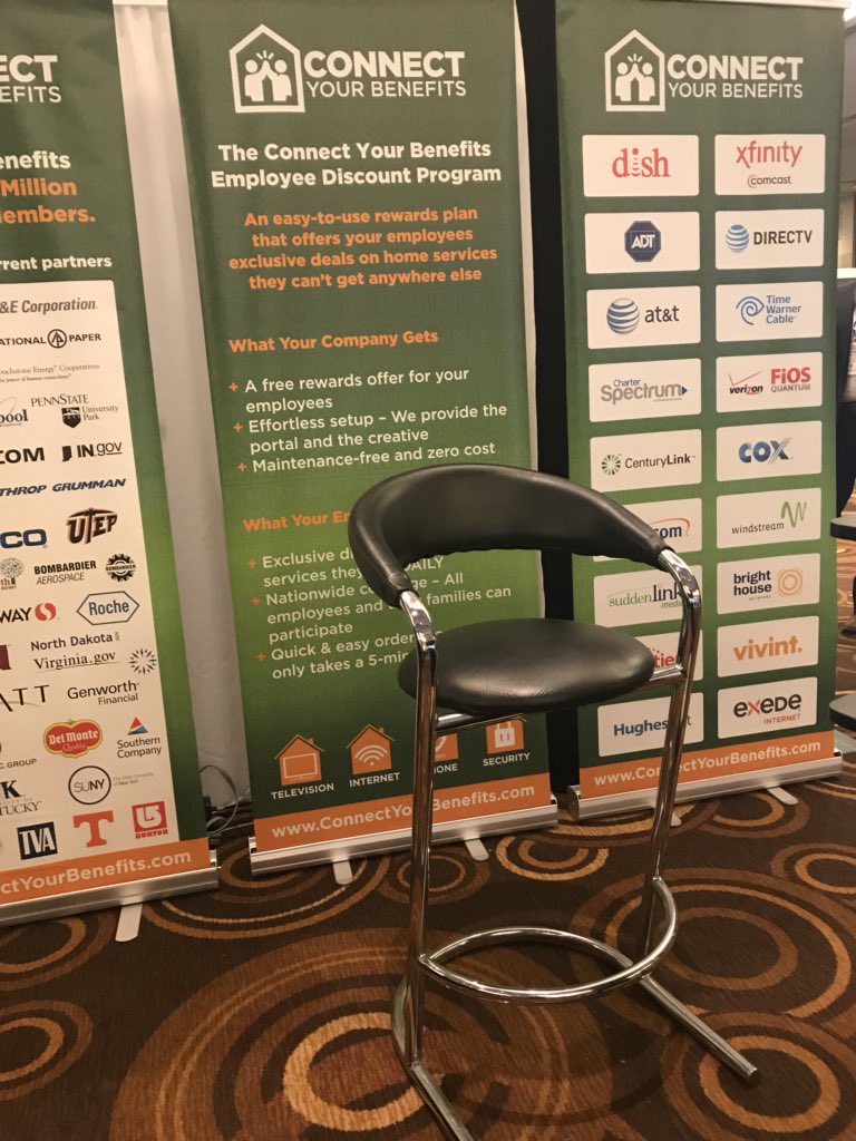 BenefitsForHome's tweet photo. GUYS! Someone got us a chair! Thank you to the anonymous sweet soul for this precious gift! We will cherish it forever. #BenefitsConf https://t.co/pIrMBvXunf