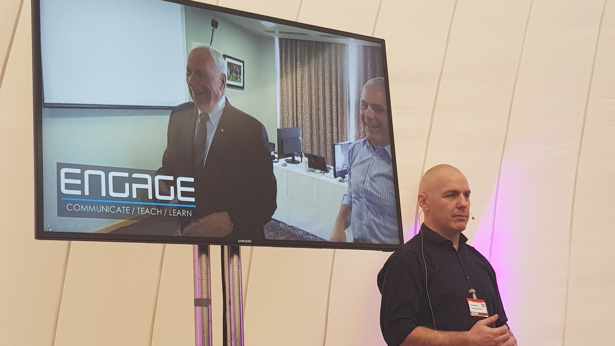 What a day at <a href="/FTNSHOWS/">FutureTechNow</a>, culminating in such an incredible talk and visual feast by David Whelan of <a href="/vreducation/">VR HoBBy</a>
I can't describe how exciting the opportunities with #VR in #education are.