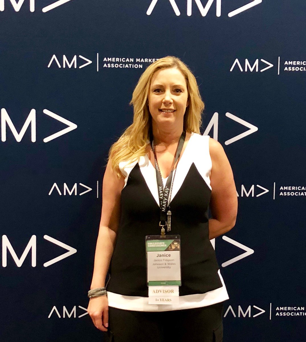 Jvfidgeon1's tweet photo. AMA collegiate conference #ama #amajwupvd https://t.co/vQmv0QkmHJ