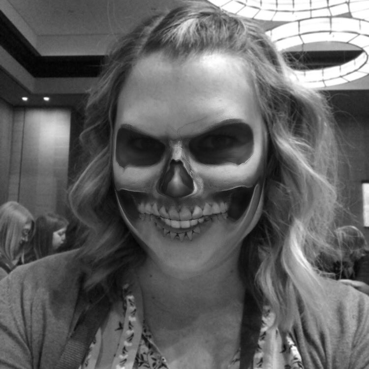 SHoustonReads's tweet photo. My Walking Dead app wouldn’t download, so I improvised! What a fun activity at the Bluebonnet Luncheon! #txla18 #TBABks #TBAZombies https://t.co/C65sARStTV