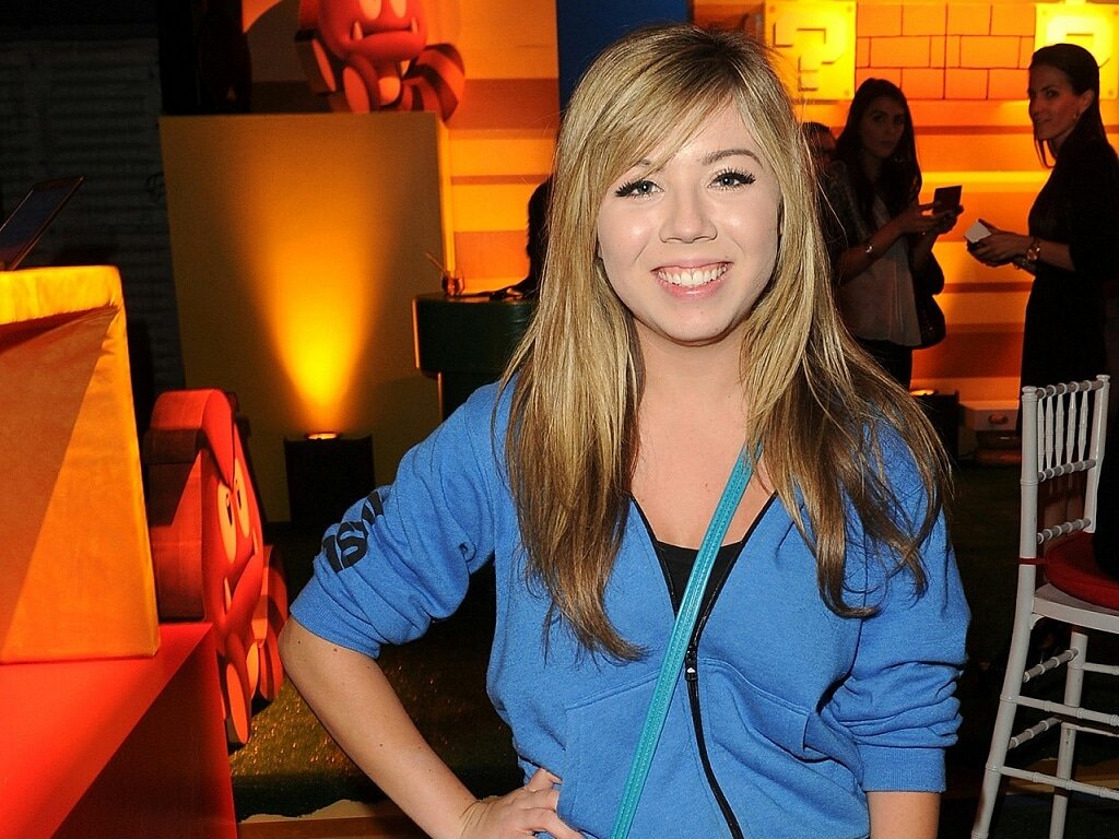 ricardovalen93's tweet photo. #throwbackthursday #tbt to this lovely smile of the gorgeous @jennettemccurdy !!!💕😍😘 https://t.co/2Zxtg5udfk