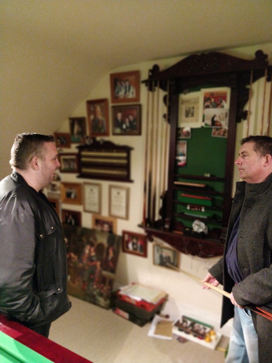 A lovely evening and a few frames with multiple #worldchampion <a href="/chrismelling1/">Chris Melling</a> on a visit to Mountain Lodge. 7th World Champion cueists to visit.

<a href="/kendoherty1997/">Ken Doherty Official</a> <a href="/SteveSnooker/">Steve Davis</a> <a href="/SHendry775/">stephen hendry</a> <a href="/ronnieo147/">Ronnie O'Sullivan</a> <a href="/Marcofu18/">Marco Fu</a> <a href="/BreinFergal/">Fergal O Brien</a> <a href="/GreatIslMedia/">Great Island Media</a> <a href="/lawlorshotel/">Lawlors Hotel</a> @CarryOutDungarv #Dungarvan