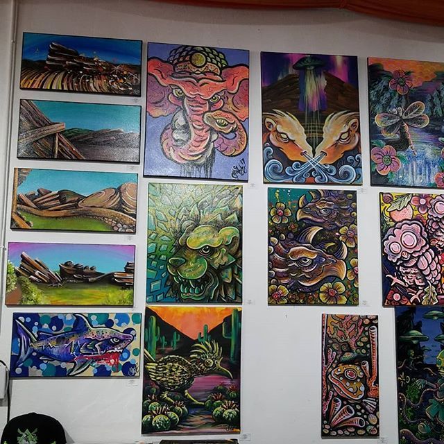 ElevatedRental's tweet photo. Beautiful work from @strangehumanstudios available at @spectraartspace 😁🙌
°
°
#Elevated #DankArt #StrangeHumanArt #Beauty #Instagood https://t.co/fzFuKES9Cl https://t.co/qRXjKfVJUk