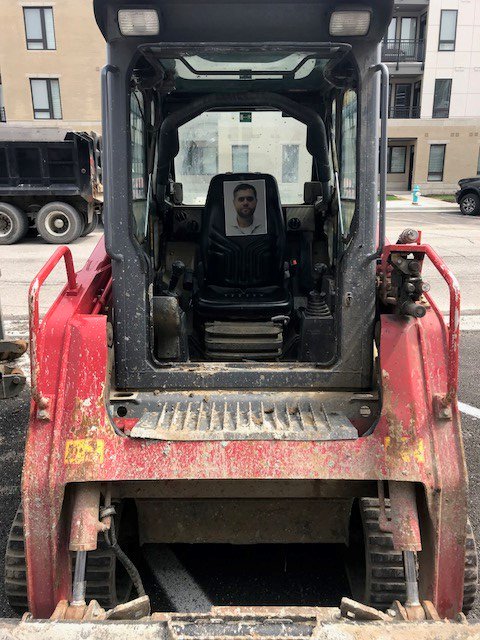 DianeSkirvin's tweet photo. @WhereIsWillWats Made it to Indy to help the city fix potholes https://t.co/BXsSWzlvaI