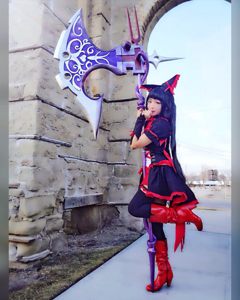 Vivid Vision Your Demi Goddess Rory Mercury Is Here I Ll Spare Your Life If You Provide Offerings Of Sushi Gate Rory Rorymercury ゲート自衛隊彼の地にて ロリーマーキュリー ゲート T Co Exhivrd5jd