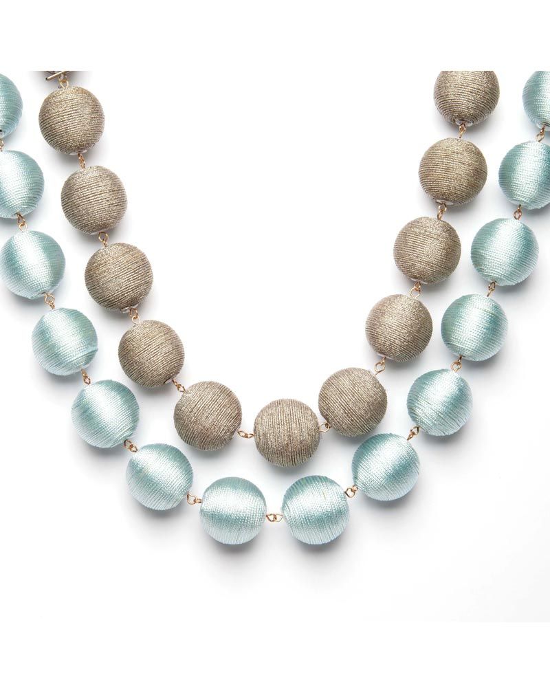 befashionest's tweet photo. When in doubt, layer your necklaces https://t.co/oBjYuD31E7