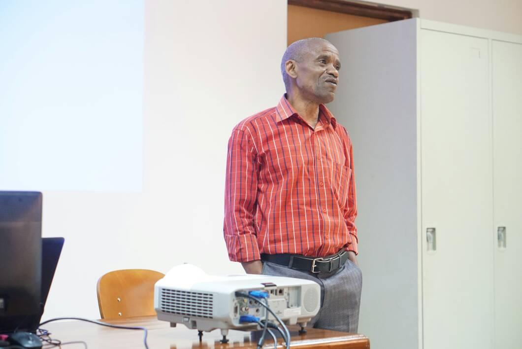pythontz's tweet image. Professor Msele and Professor Anatory provide a speech during the Training #Tanzania #pythontz #IndabaX #PytzMLS2018