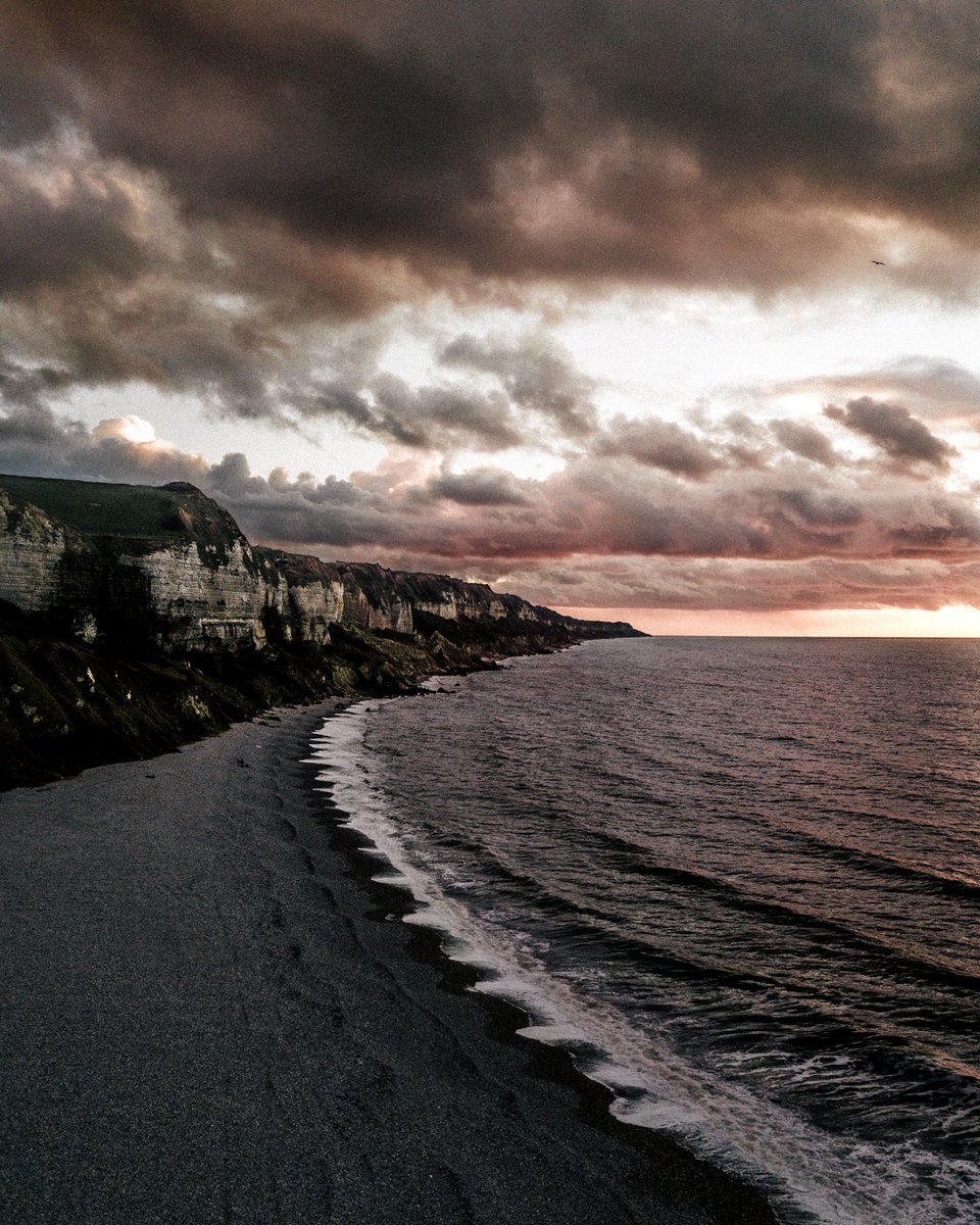 jonathanbertin's tweet photo. "Ouais c'est facile de faire des belles photos quand tu voyages dans d'autres pays"

Arrêtez avec cette phrase, la France est blindée de paysages incroyables ! La preuve en images

ig: jonathanbertin https://t.co/Rw9VcW88hY