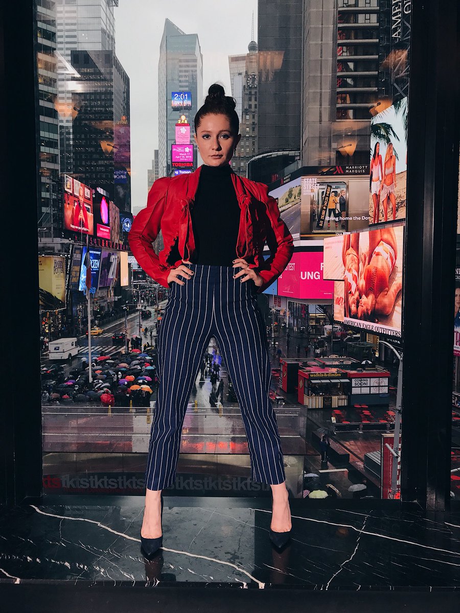 EmmaRoseKenney's tweet photo. GIRL. BOSS. 👑🦋🌹 https://t.co/HZczN3JB8E