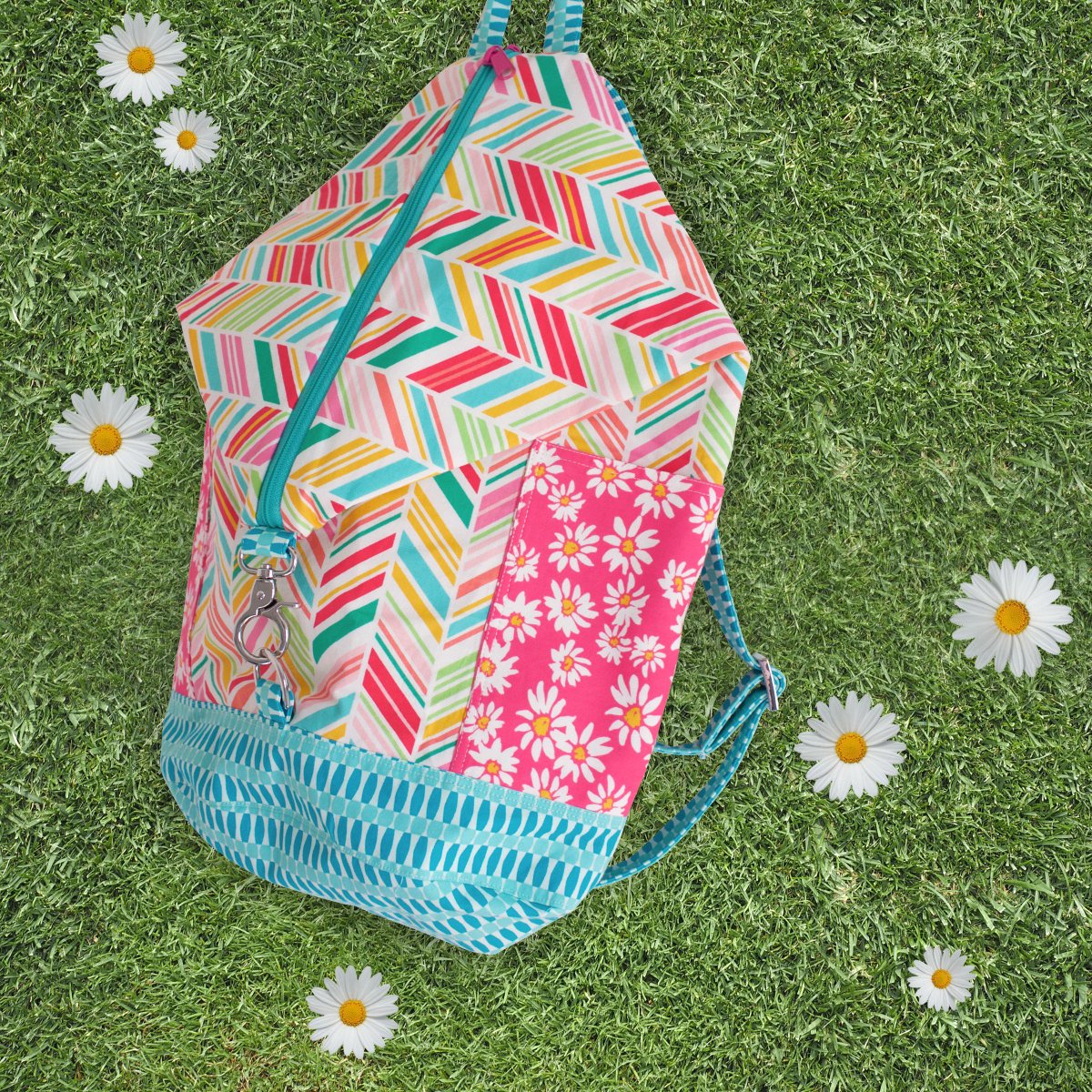 CManningArt's tweet photo. Here's a super cute bag pattern by Sassafras Lane featuring Painted Garden which ships this month. The Bugsy Backpack would be a fun project and gift before going on those summer trips! #sewing #diy #travel 
https://t.co/t7oQsSa51y https://t.co/YVUHuU3WnD