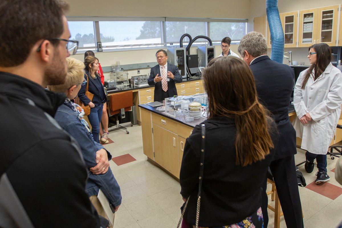 FSUResearch's tweet photo. We are honored to host congressional staff at several of our research centers today. HPMI Director Richard Liang explains the work done on new materials @floridastate. https://t.co/YqGLxBBOsK