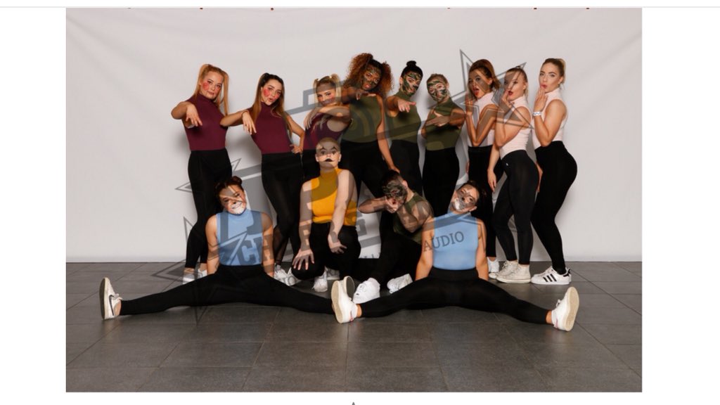 pheeeb_'s tweet image. going to miss this - best two years ever @BUFalcons 🦅💙