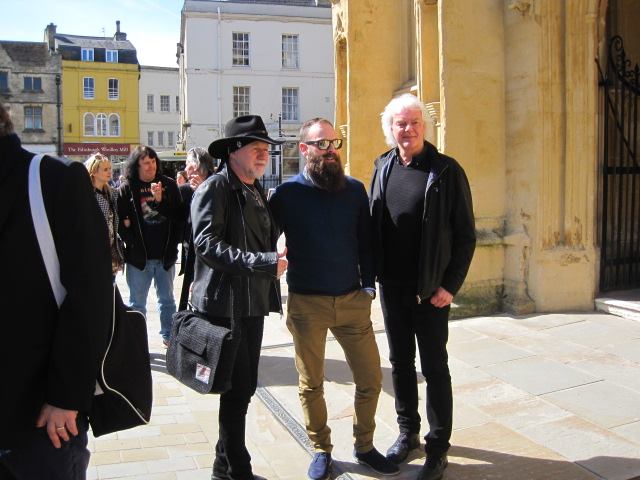 cozypowelldrums's tweet photo. 5 April 2018. Today marks 20 years since Cozy Powell died. Here are pictures from today's event in Cirencester, Cozy's home town, where flowers were laid by Neil Murray at the Blue Plaque. Tony Martin and Don Airey were also there. Keep rocking, Cozy!

Photos by Lynne Barnes. https://t.co/vTZO32ZzGx