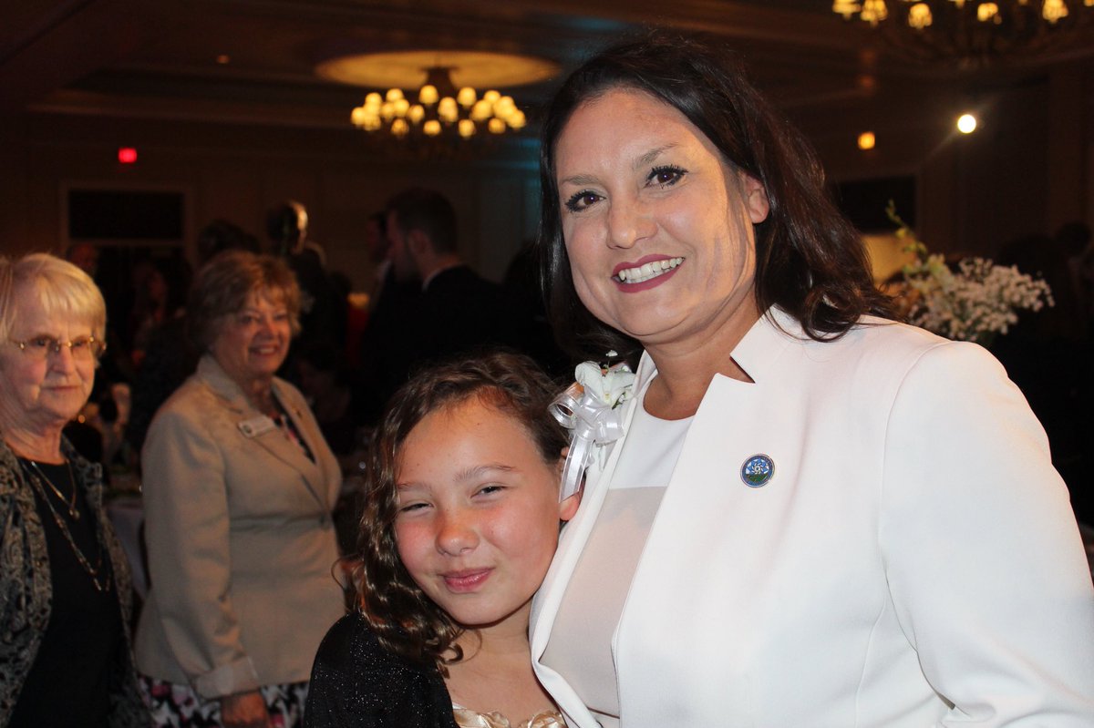 CSCEDC's tweet image. Today we’re honored to recognize and be in the company of some our community’s women business leaders at our annual ATHENA Leadership Award event. Thank you to all our nominees! #2018COSATHENA #ATHENALEADERS