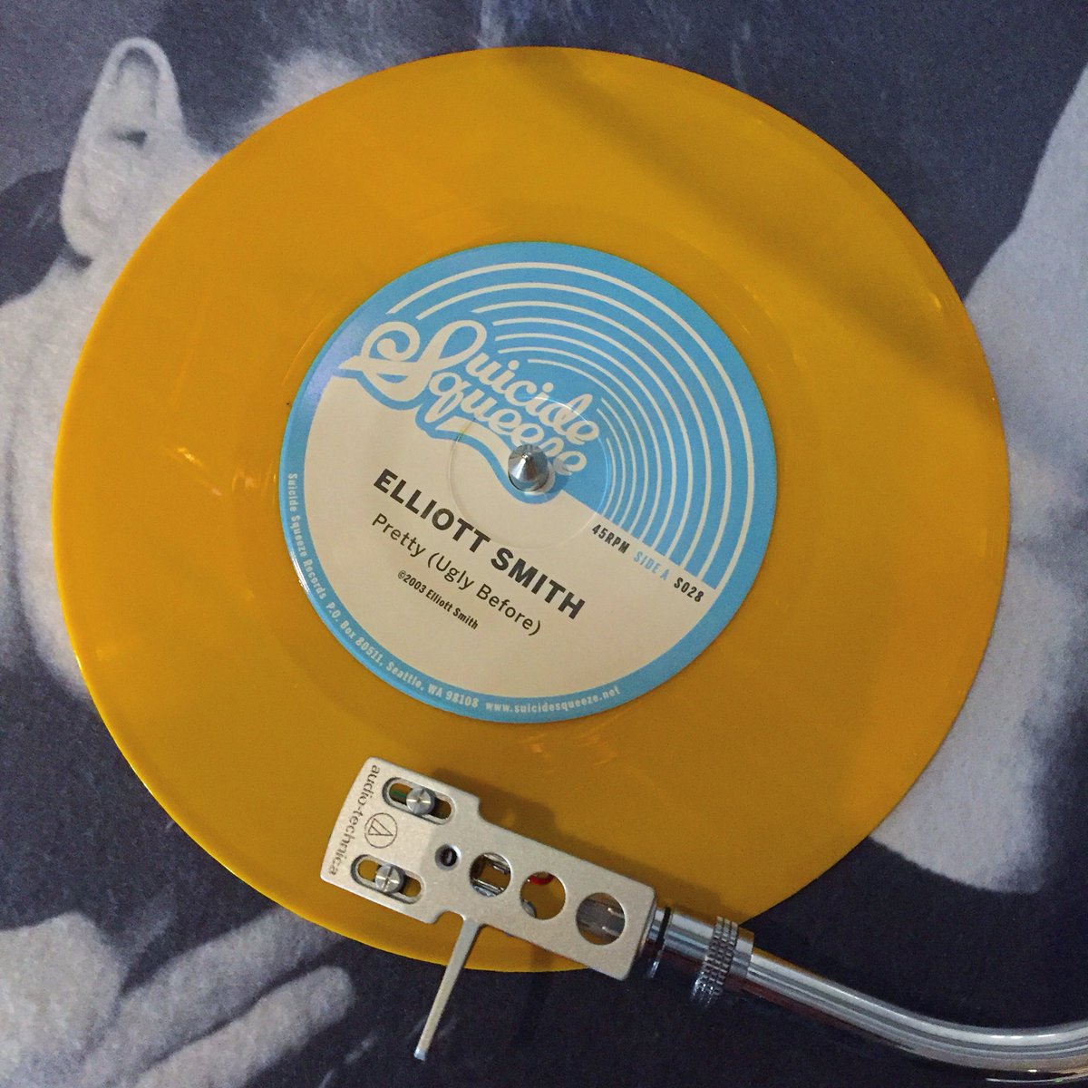 Curbside Bks&Rcrds tweet media