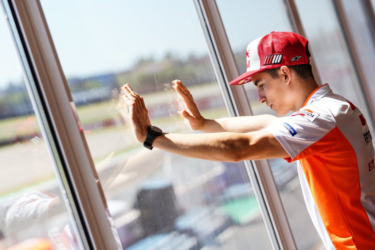 marcmarquez93's tweet photo. Concentrado en el GP de Argentina! 
Focus on #ArgentinaGP! 
#MM93 https://t.co/vC9bwXGsmP