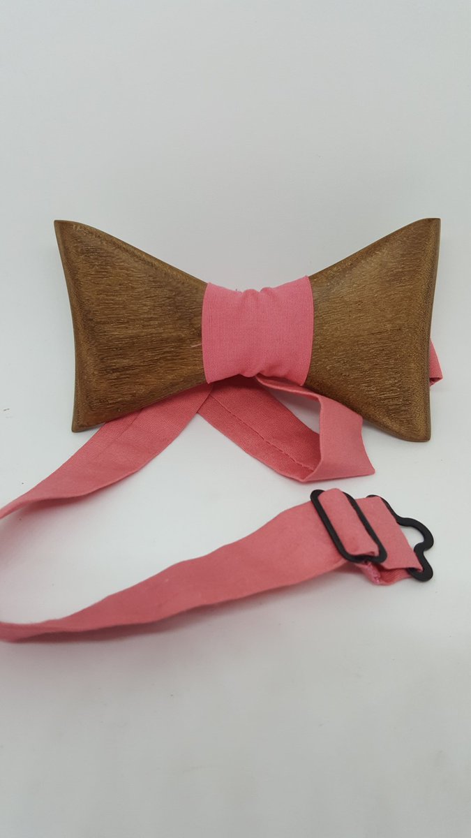 Pretty in pink . #handmade #wooden #bowties #barktobowbowties  #irishmade