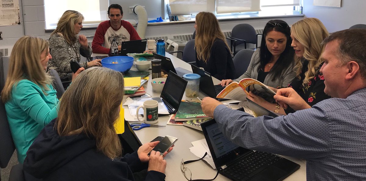 Tornadohowl's tweet photo. Our junior math teachers are collaborating today through the exploration of new math resources and preparing rich math learning materials for students. @161616SL https://t.co/wfLidjid4a