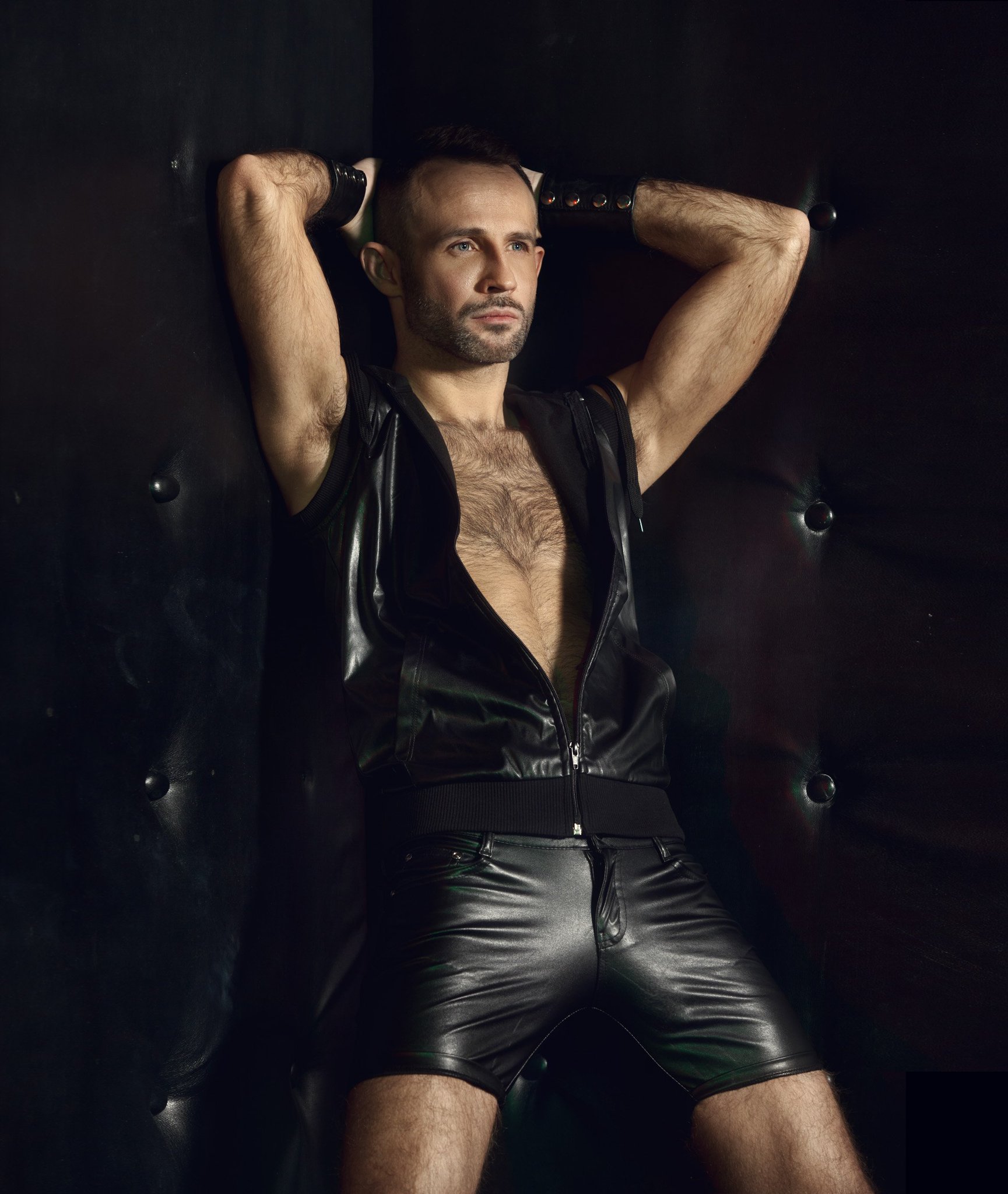Photographer Denis Skakunov https://t.co/MLR92kt8qk 
@L_K_4 @HotMaleStuds @gayporncrushes @MachoFetishist