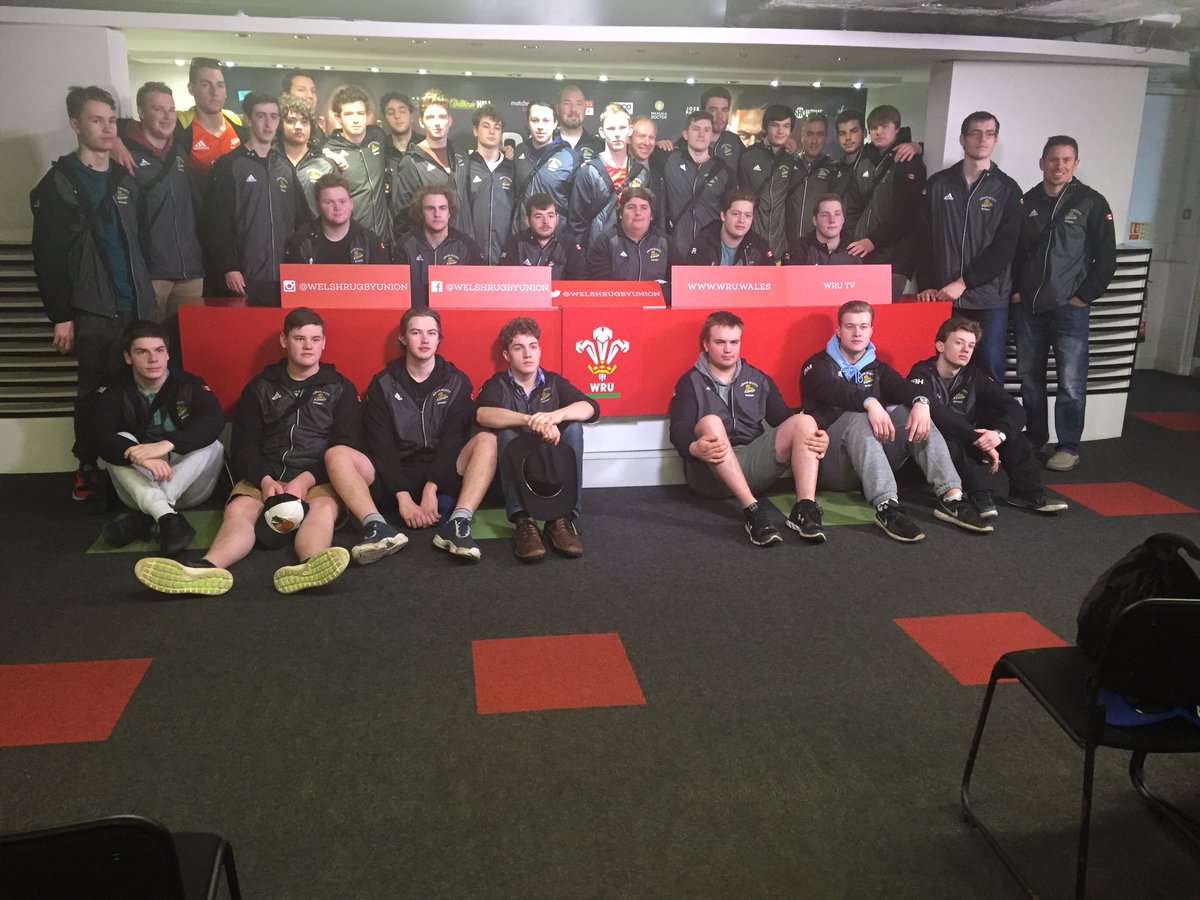 theCommish3p2's tweet photo. @AdamScottrugby enjoy a pro rugby match in Cardiff @ascviathletics @ASCVI_SAC https://t.co/3oxgErMHea