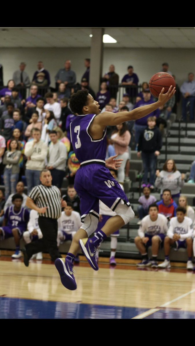 Koriyon_Carr's tweet photo. Committed ✅ @GoNeoshoHoops @TopekaWestAthle @CoachCoombs34 https://t.co/bNilhljkXi