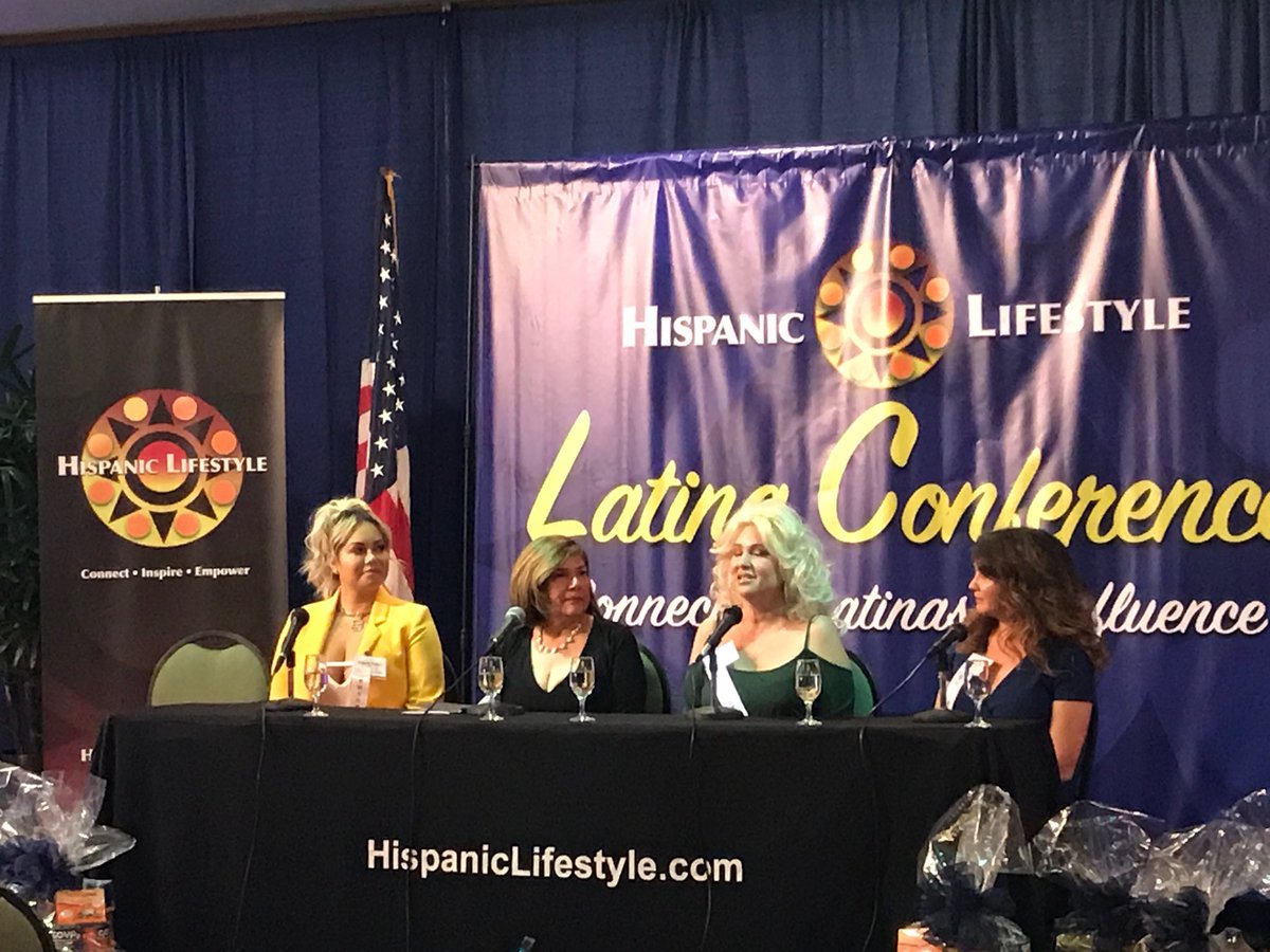NBCUNIVERSOPR's tweet photo. @Chiquis626 singer, entrepreneur, author, star and executive producer of @NBCUniverso hit celeb-reality #TheRiveras participating as a panelist @hltv @CityofOntario Go CHIQUIS #EntreBotellas https://t.co/oTMOWerB7G