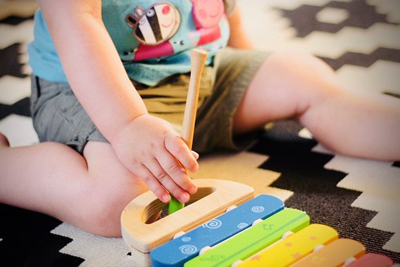 'Children’s centres are closing rapidly across England –  and if their front doors have not actually been locked, what goes on inside is much reduced when compared to five years ago'

 - Kathy Sylva explains the background to new research on #SureStart buff.ly/2Is8SJj
