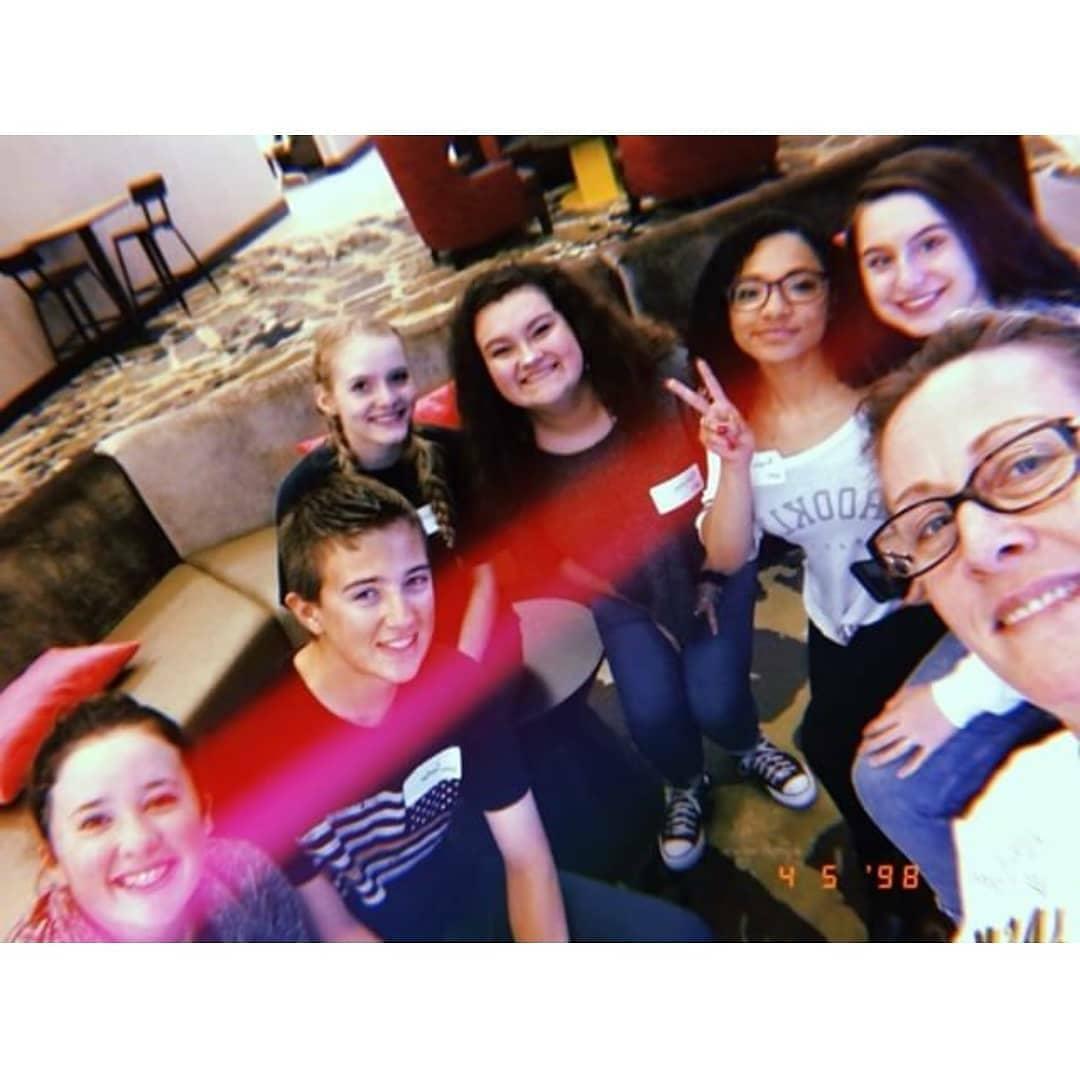 Denison_YB's tweet photo. Yearbook staff!!! #forwhatistand #NTXpremierparty https://t.co/NDutGxXFKP