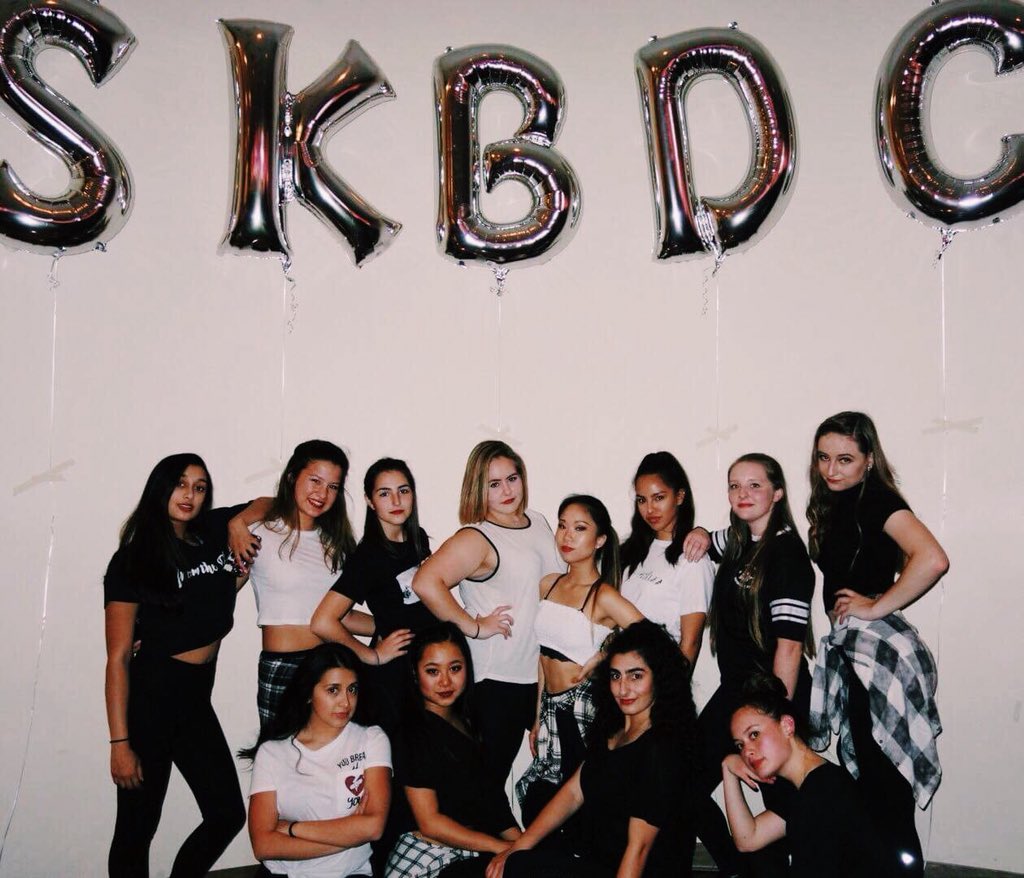 chio_ucsd's tweet photo. Happy 123rd birthday to @ChiOmegaXO !! Thanks for the endless love, sisterhood, and laughter 🦉❤️🌟 #XOXO https://t.co/X4rhYyI3bB