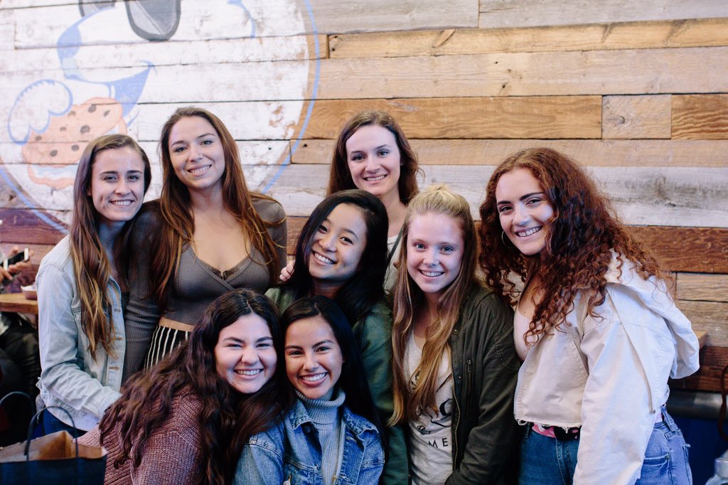 chio_ucsd's tweet photo. Happy 123rd birthday to @ChiOmegaXO !! Thanks for the endless love, sisterhood, and laughter 🦉❤️🌟 #XOXO https://t.co/X4rhYyI3bB