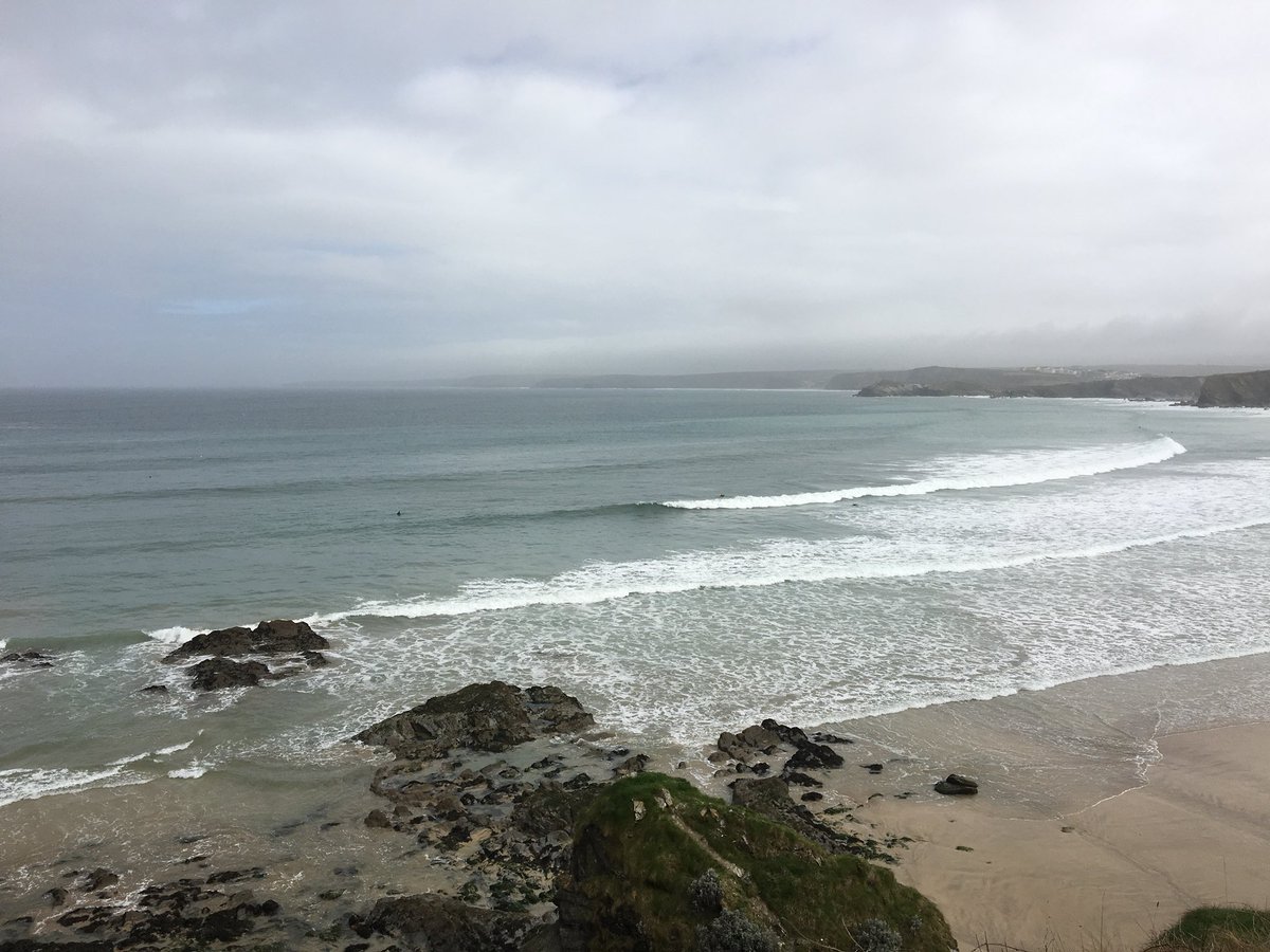 mikeyoungsurf's tweet photo. Amazing surf this weekend book your experience and try out one of our brand new high end soft boards just arrived ! #Escapesurfschool #Surflesson #Softboards #Bookinline #Belushis #Newquay we https://t.co/YqvTrZ85qT