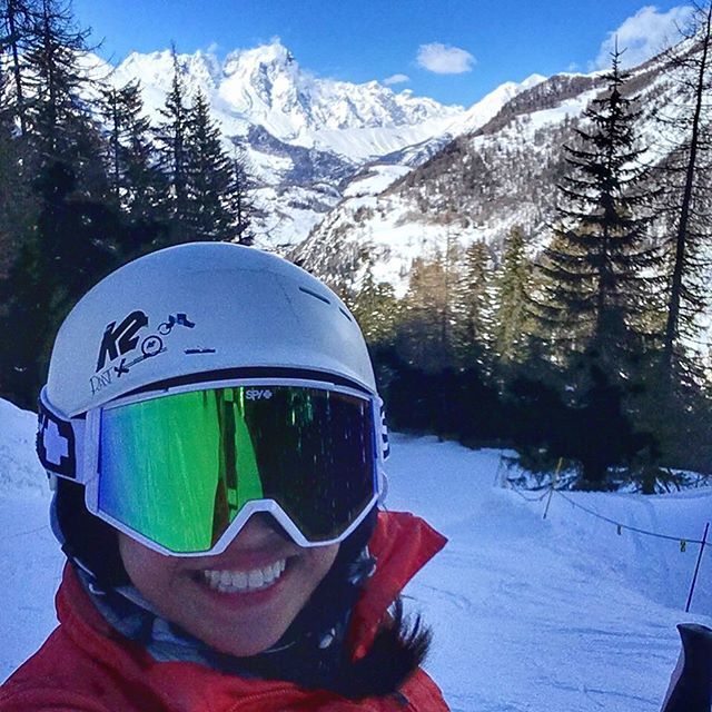 WineWithKat's tweet photo. #tbt to my daft punk-esque solo ski day! Thanks @davidmmorse for hanging with Lil E so I can ski! 😘#skiselfie #lathuile #italianalps .
. .
.
.
.
.
 #ski #skiing #skiday #girlswhoski #mountainlife #mountaingirl #mountainlovers #mountainescape #getouts… https://t.co/ErjUIDHcjz https://t.co/HuWiqvepUx