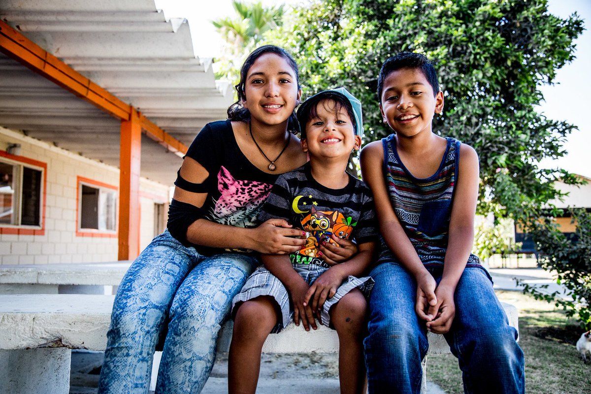 CorazondeVida's tweet photo. Have spare change? Want to change the world?
With the CoinUp App, you can donate all your spare change, and change the world one penny at a time. Download @CoinUpApp. https://t.co/AnE5HwQGYj) DONATE SPARE CHANGE to support CDV every time you use your credit/debit card. #iCoinUp https://t.co/UDDGXb0Uaq
