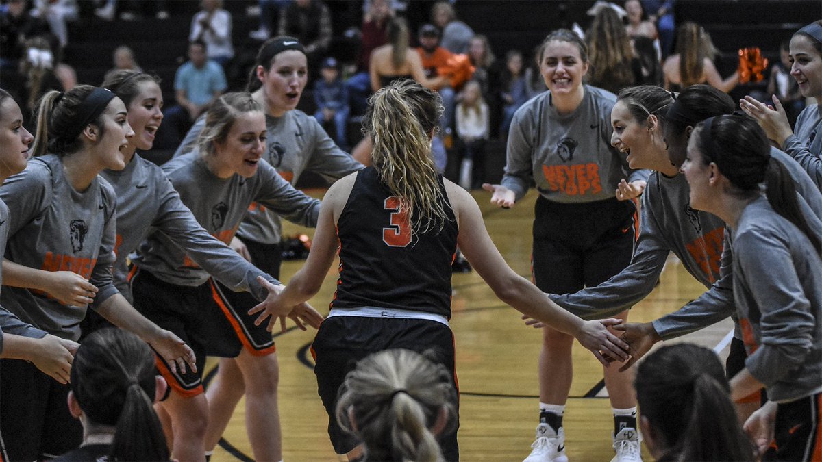 MilliganBuffs's tweet photo. Congrats to the seven Buffs on the @MilliganWBB team that landed a spot on the Daktronics-NAIA Scholar-Athlete Team; Cassidy Anderson, Kasey Gordon, Andi Lamb, Megan Pietrowski, Mackenzie Raizor, Savannah Raizor and Sarah Robinson! 🏀📝📚💥 https://t.co/vwSqnDeY1L