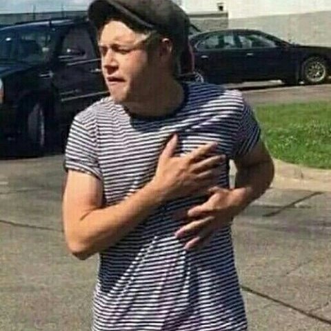 gxldenlouis_'s tweet photo. Liam extraña hasta las cosas más pequeñas de 1D. 

Liam es yo.
Liam es tú. 
Liam es el fandom. #HelloOneDirection https://t.co/37QWVEOO97