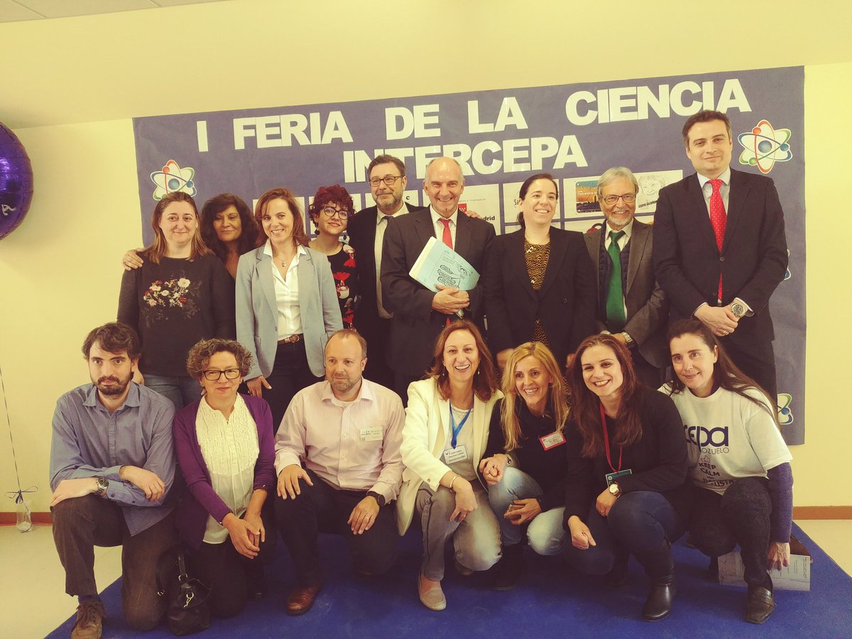 CEPA_PMGavito's tweet photo. Gracias a @cristinalvarez @NietoJuanjo @diegoredondo13 @roluse1 @Tecnolga @cepa_pozuelo @nelavari @1tmartacobo @prpascua @Jagmoret y tantas otras personas apoyando esta primera edición de la #FeriaCepa @fadultos @aytosanlorenzo https://t.co/vWOcO9C3YE