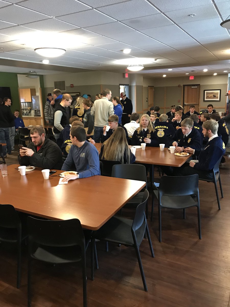 AGR_Nebraska's tweet image. THANK YOU to everyone that came over to the AGR house for lunch today! We had a great time meeting with all the FFA students and showing them around the chapter house! #MakingBetterMen #MakeItCount18