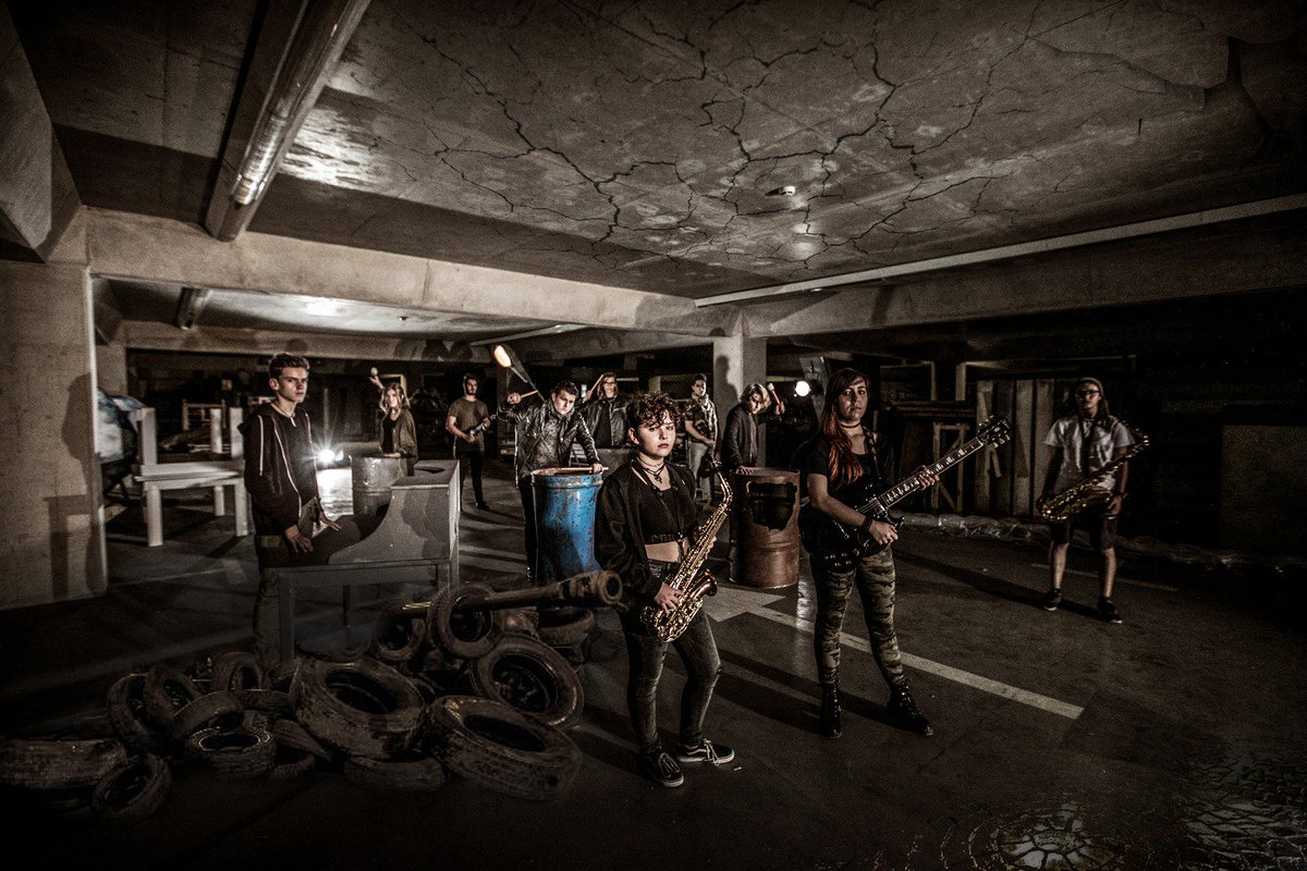 La Revolución tiene la mejor "Banda Sonora"!!🎷🥁🎹🎸🎻
Foto: @factoriadelarte 
#mies2018 #musicalies #versusmies #musicalies2018 <a href="/elcorojuvenil/">Novae Youth Vocal Ensemble</a> <a href="/tenerife2030/">Tenerife 2030</a> <a href="/jlrivero/">José Luis Rivero</a> @carlosislaTF <a href="/PrensaTenerife/">Prensa Cabildo Tenerife</a> <a href="/CabildoTenerife/">Cabildo de Tenerife</a> <a href="/Auditoriotfe/">Auditorio de Tenerife</a> <a href="/enricamaro/">Enrique Camacho</a> @melodieperez