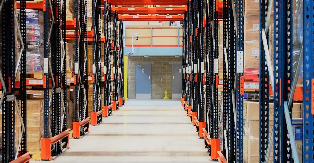 The #Aitheon Warehouse Management System will always work to satisfy customers with analyzing all previous shopping trends and keeping the warehouse stocked up!   #ICO #cryptocurrency