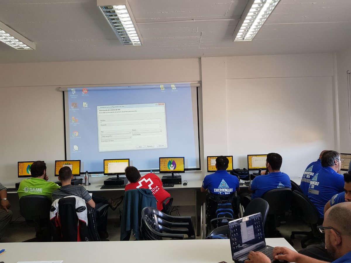 DC103MVL's tweet photo. Hoy #Cascosblancos nos capacitó en "Sistemas de Gestión del Tipo SUMA o LSS, para logística en emergencias" junto #CRAFVL #BVVL #HMVL #Tránsito #Modernización #DCPBA #Desarrollohumano.
Este taller nos da las herramientas necesarias, para responder ante emergencias y catástrofes. https://t.co/jLTJLn4T42