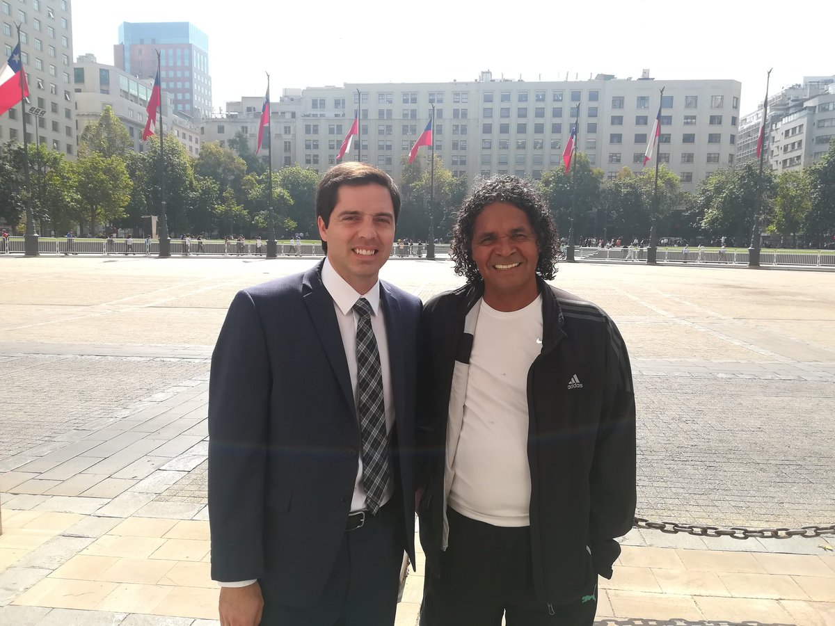 kaelbecerra's tweet photo. Grandes deportistas y autoridades se suman a la semana de la actividad física @carloscaszely Severino Vasconcelos @fdoarab @katymartorell #ChileSeMueve https://t.co/n0SobVQKWz