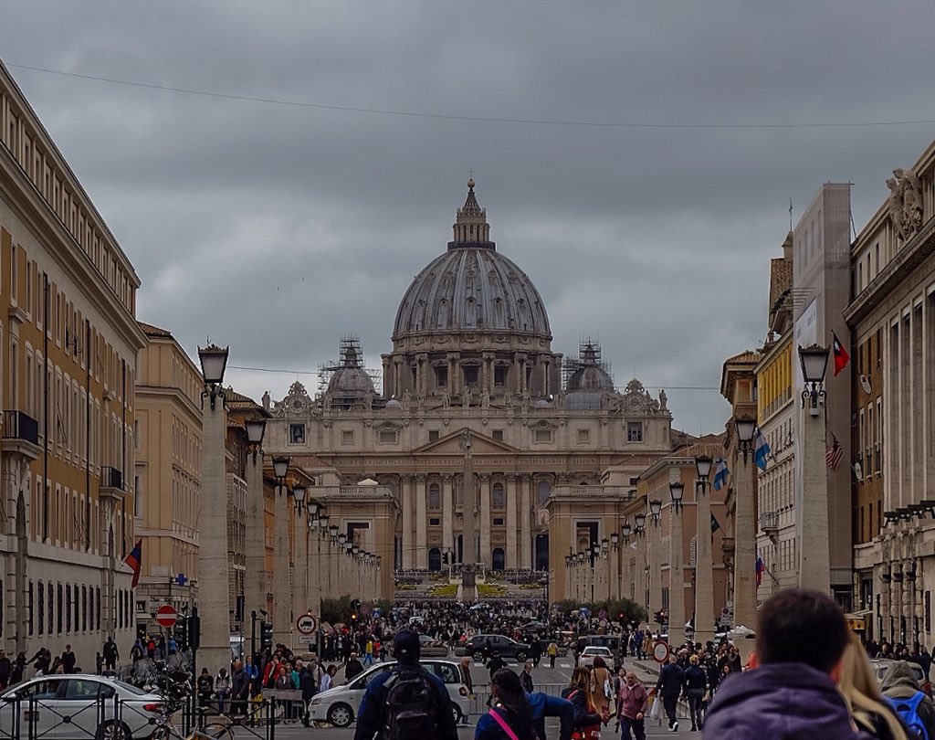 NeilTorr's tweet photo. Running a bit behind #Rome #day3, rather changeable weather, bit wider ranging in sites today. #vatican #castelstangelo #spanishsteps #emanuelevittorioii #photography https://t.co/OsoBjCaUVq