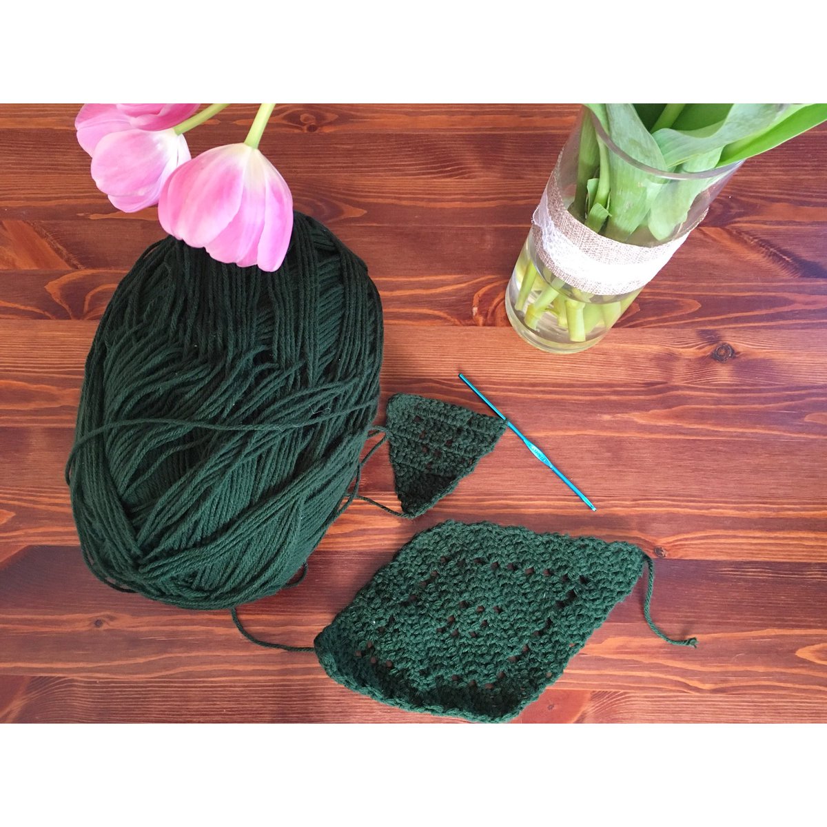 Mrsschmu's tweet photo. Another blanket is underway. This one’s a little different than my usual chevron. Trying my hand (actually) at ‘spicy’ diamonds which are crocheted together like granny squares. The pattern calls them spicy, there’s very little spice about crocheting aside from the chips I eat. https://t.co/zlNgpjqYWv
