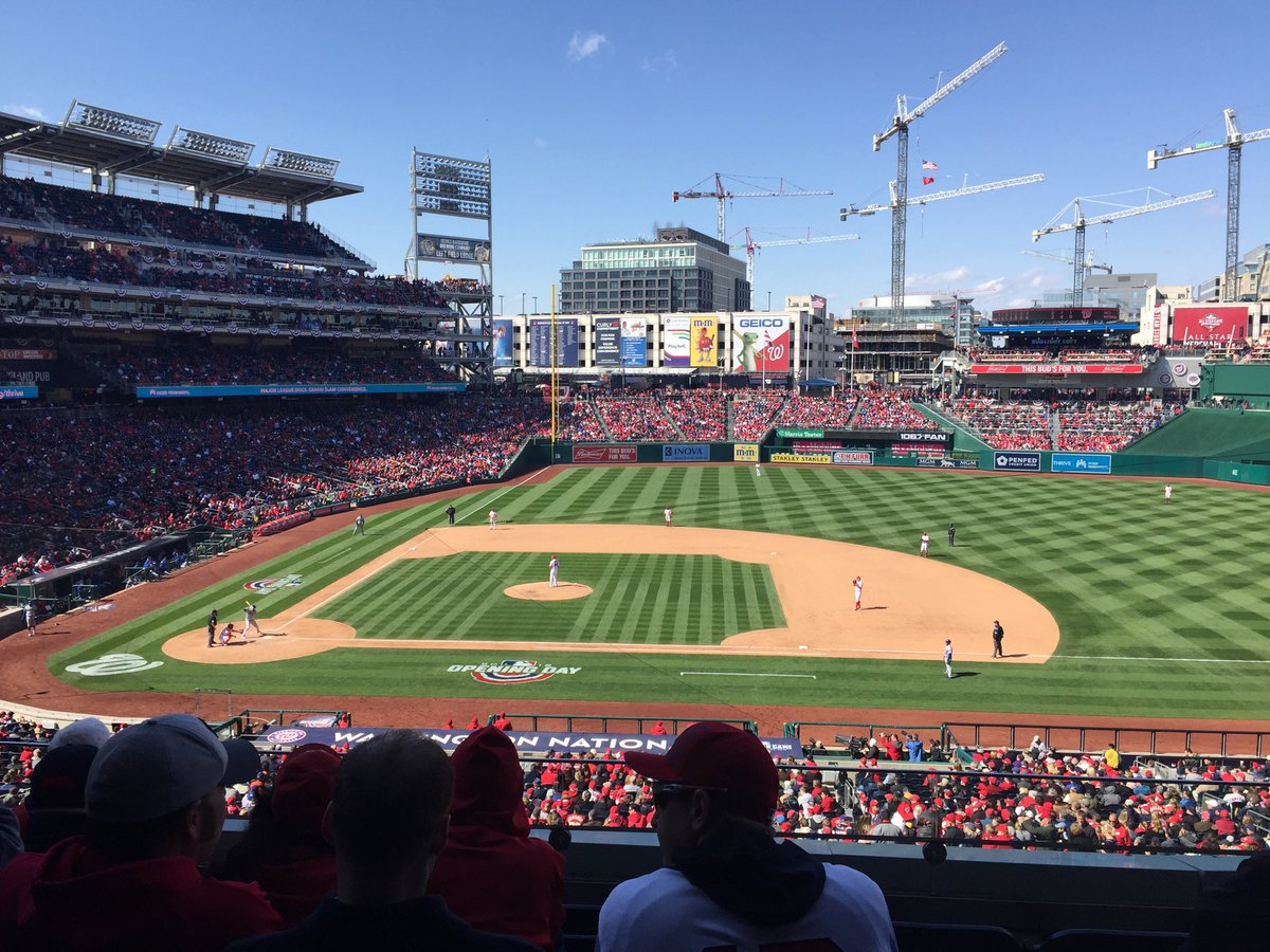 gnilsen78's tweet photo. Enjoying the Mets lead the Nationals in DC     8-2 https://t.co/A6IEyuG4ho