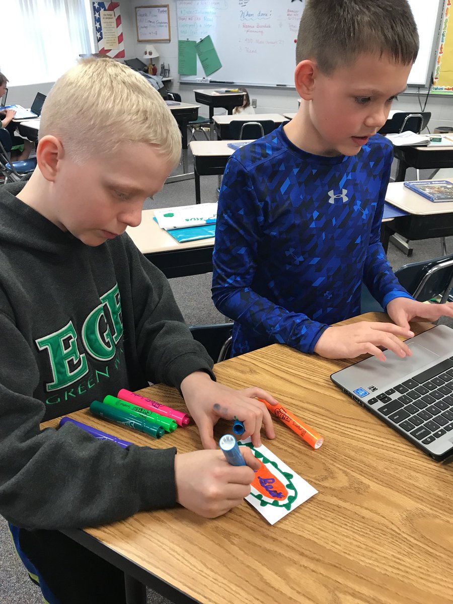 RealMrsOlstad's tweet image. Early English settlements with @BrandtGrade5 - symbols of Roanoke, Jamestown, Plymouth. #lostcolony #starvingtime #mayflowercompact