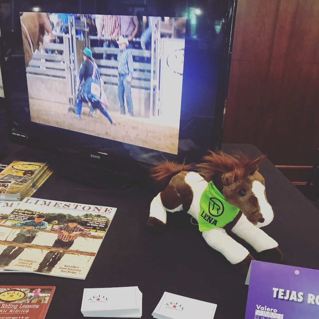 TejasRodeo's tweet photo. Fun time at the Valero family summer fair! Thanks for having us! https://t.co/2F2OtKujOv