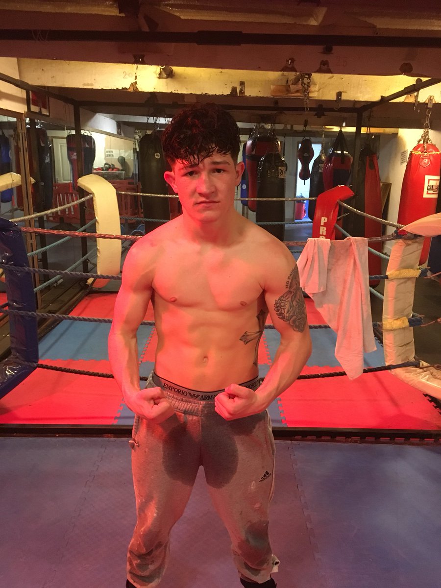 BadBoyButler1's tweet photo. Gym session done!!!
Feeling fit!!! https://t.co/GH0Tgobpeb